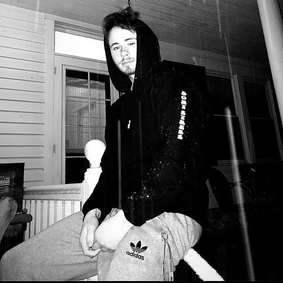 Meet your Posher, Matt - Picture 1 of 1